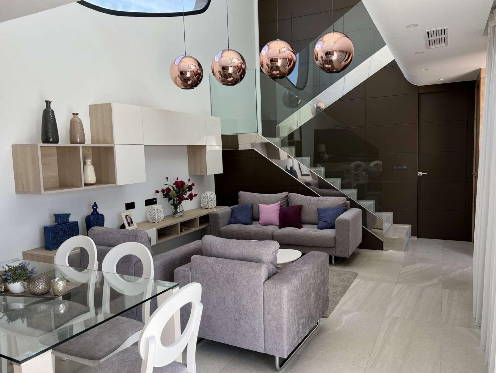 Luxusvillen in Ciudad Quesada – modernes Design, Privatsphäre und eine außergewöhnliche Lage im Süden der Costa Blanca