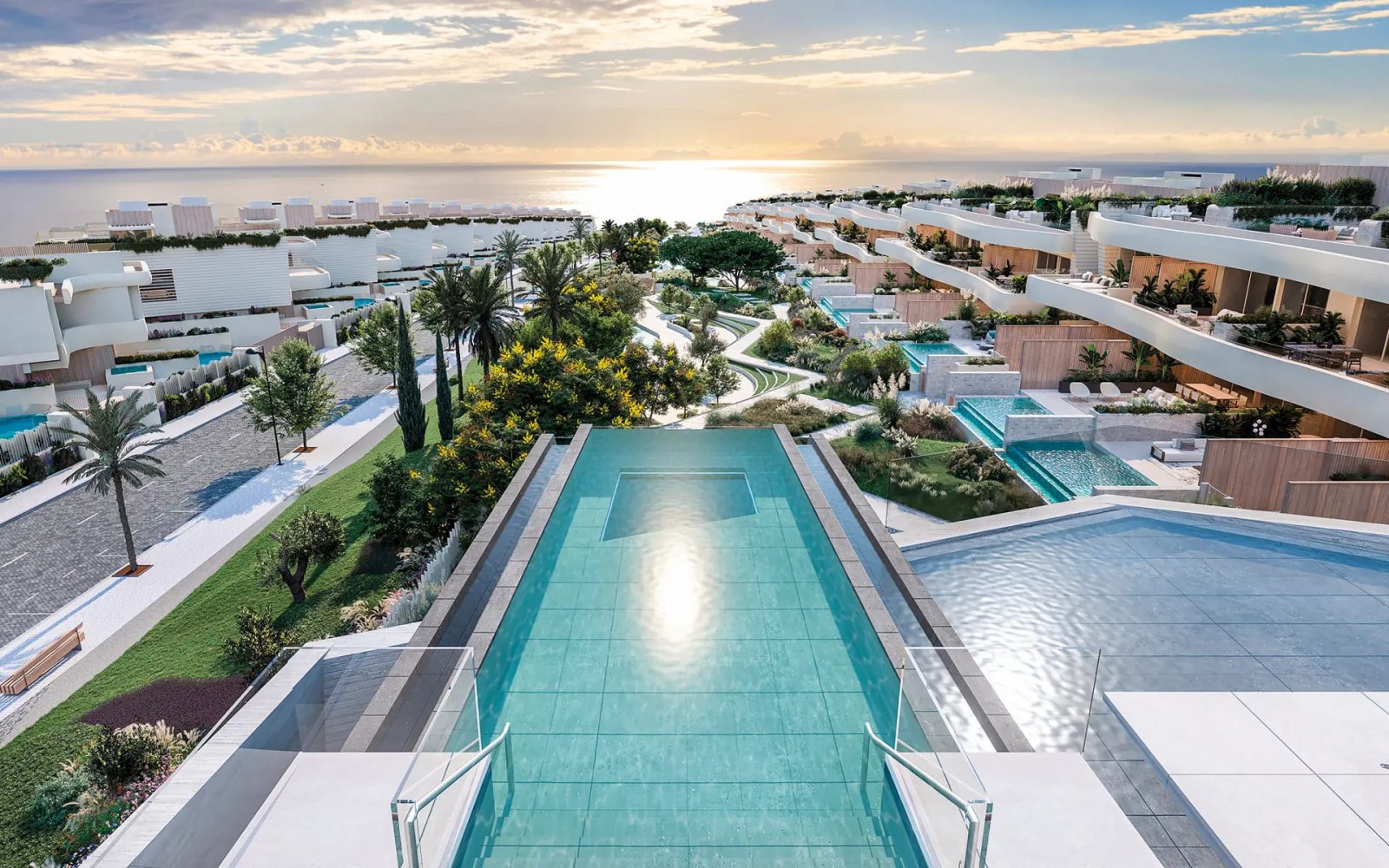 Exklusive Stadthäuser und Doppelhaushälften, Strandlage in erster Reihe und private Pools, Marbella