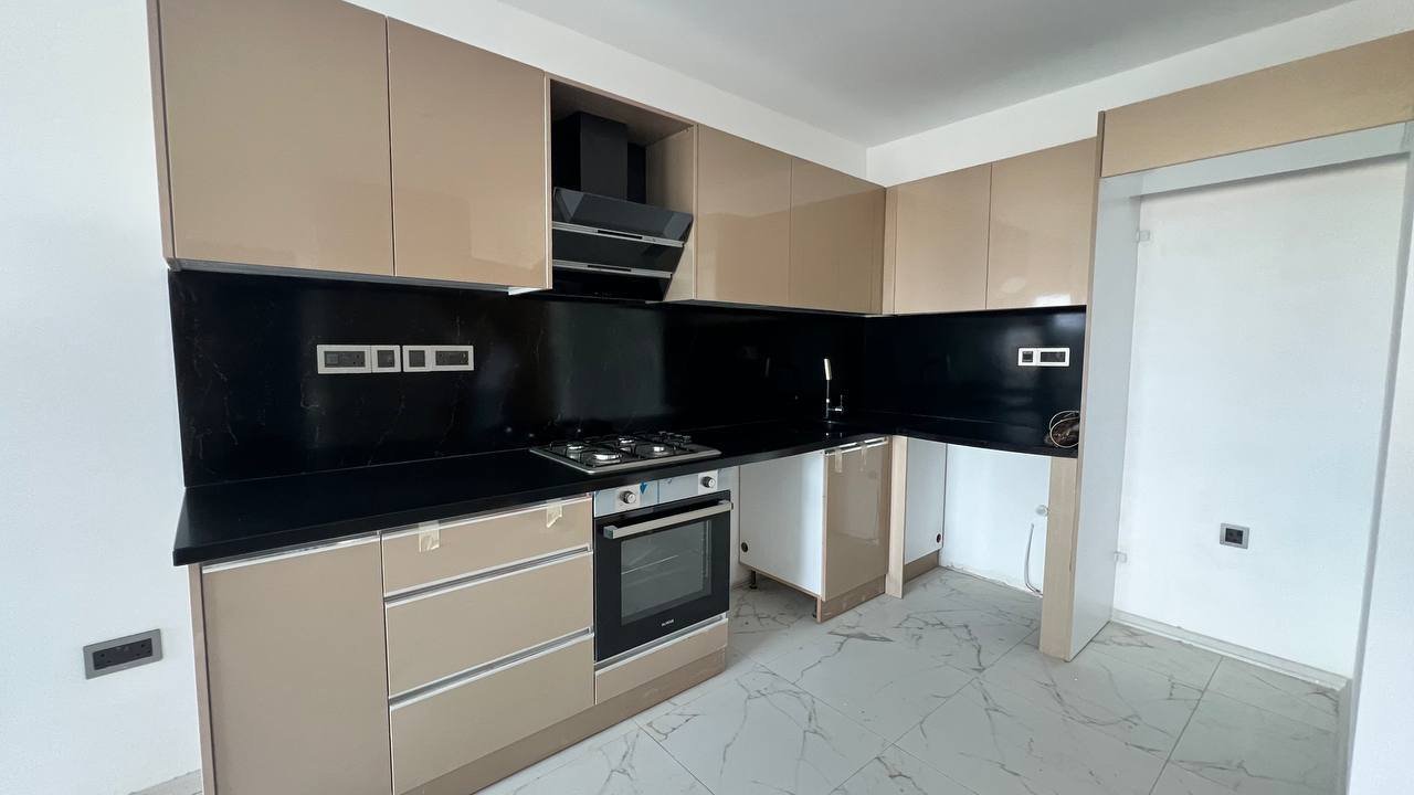 Edelweiss – 1+1-Apartment in einer exklusiven Anlage direkt am Meer in Iskele, Nordzypern