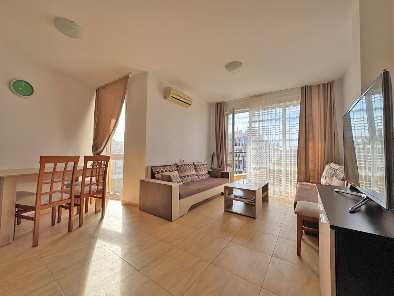 Appartamento con due camere da letto con vista sulla piscina nel complesso Aqua Dreams, Sveti Vlas, Bulgaria