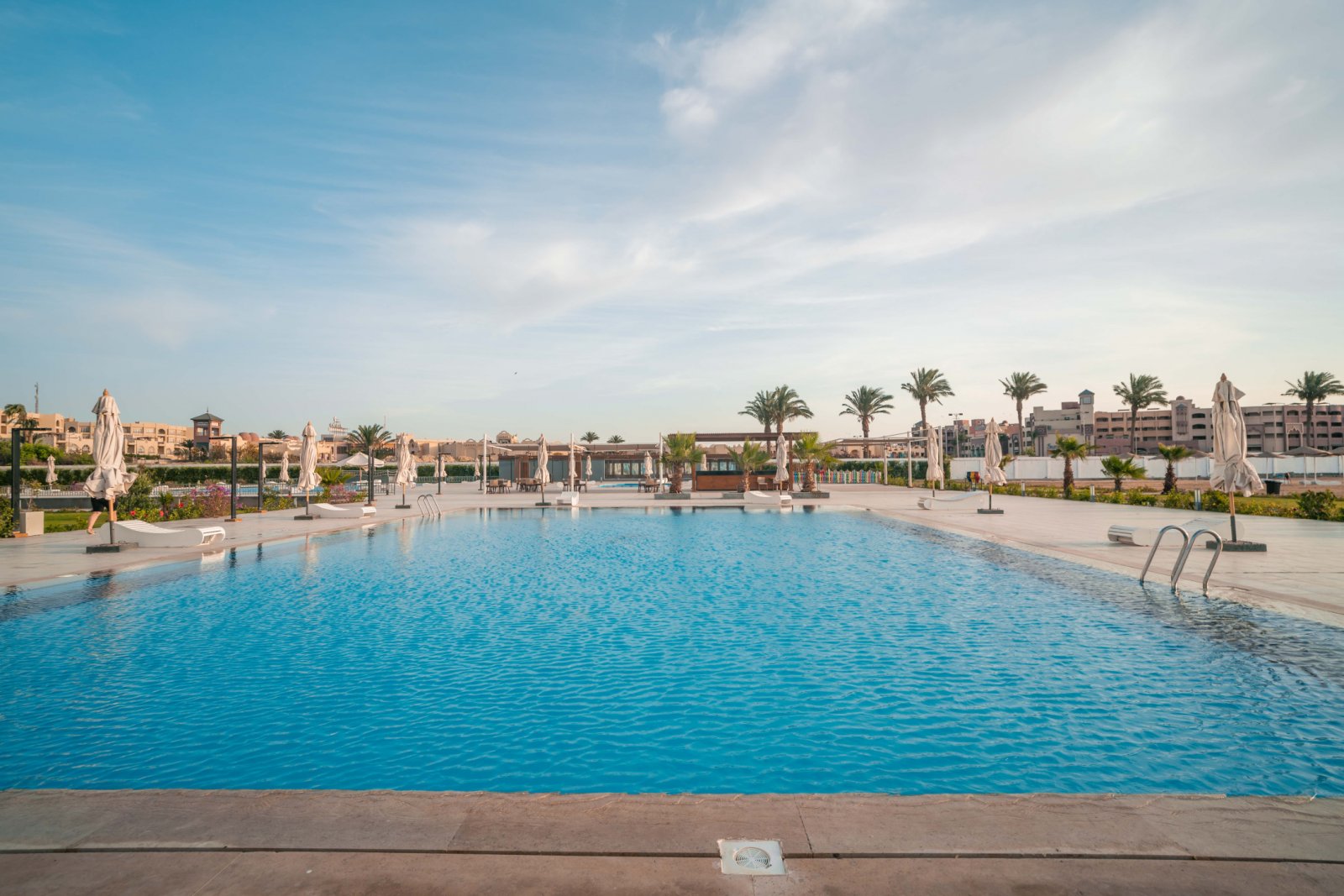 Pronto per essere abitato: Nuovo e spazioso appartamento con due camere da letto e vista sul mare nel Scandic Resort Hurghada