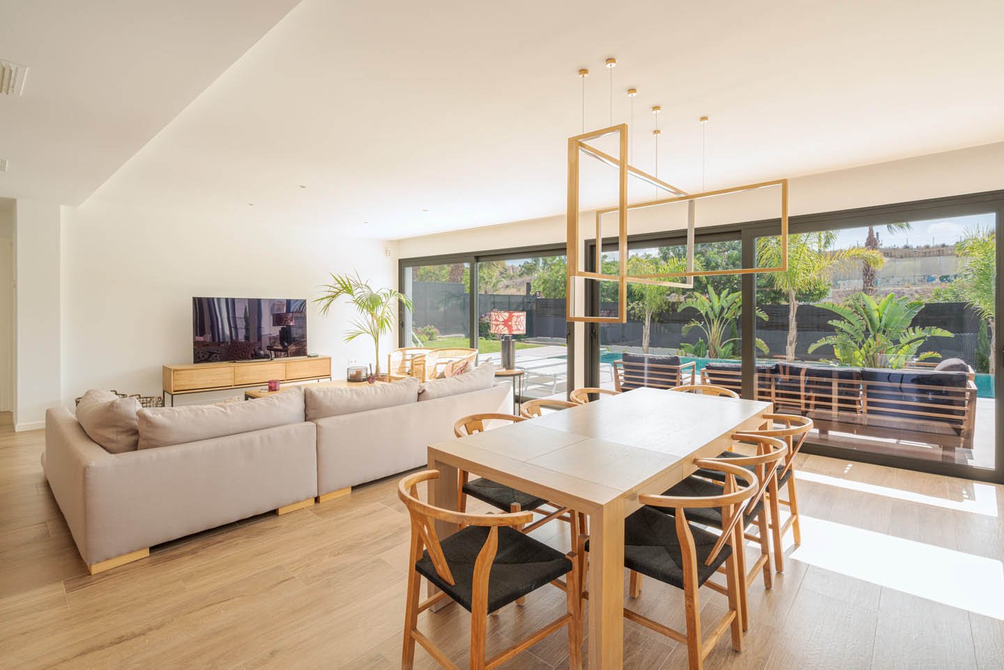 Moderne Familienhäuser mit privatem Pool und Garten, Molina de Segura