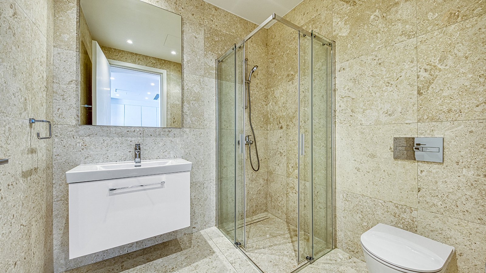 Luxuriöses Apartment mit zwei Schlafzimmern, Pool und Meerblick, Limassol