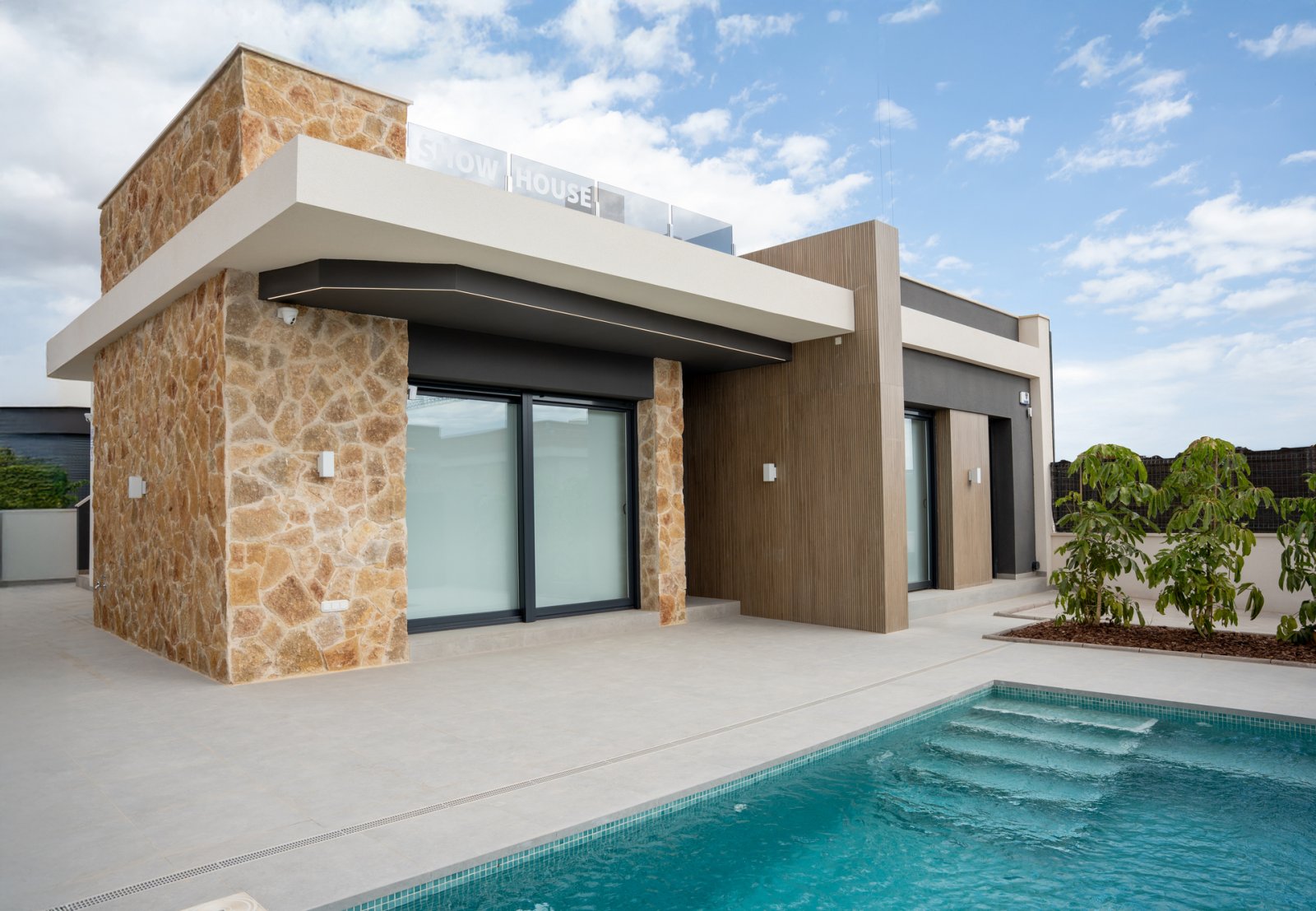 Exklusives Familienhaus mit privatem Pool und Garten, Ciudad Quesada