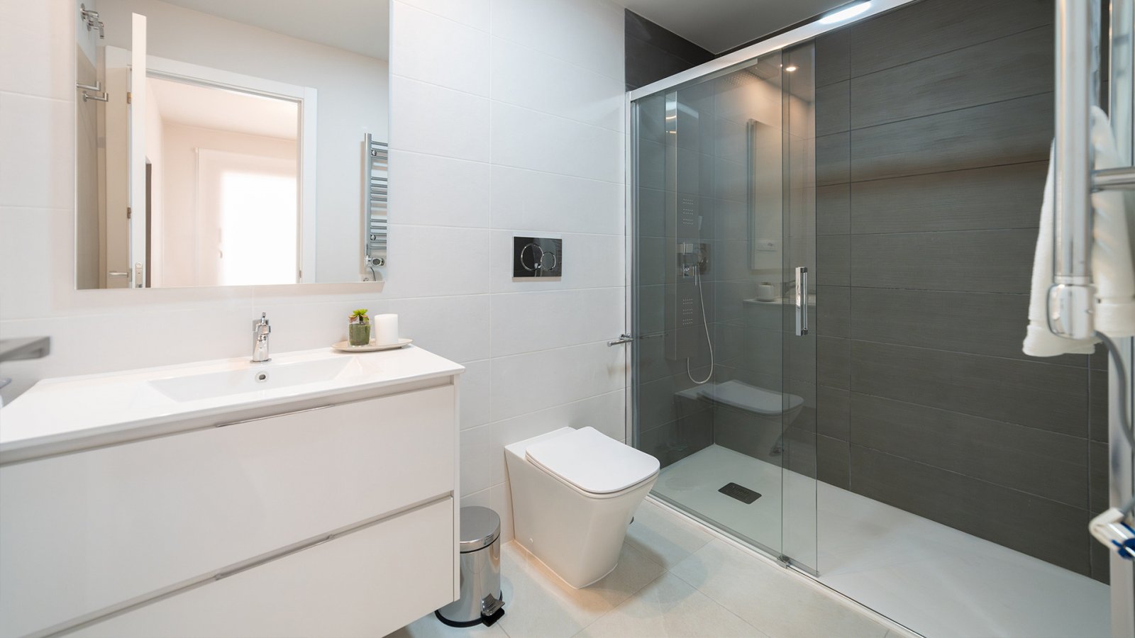 Neue Apartments direkt am Meer an der Costa Almería – modernes Wohnen in erster Strandlinie