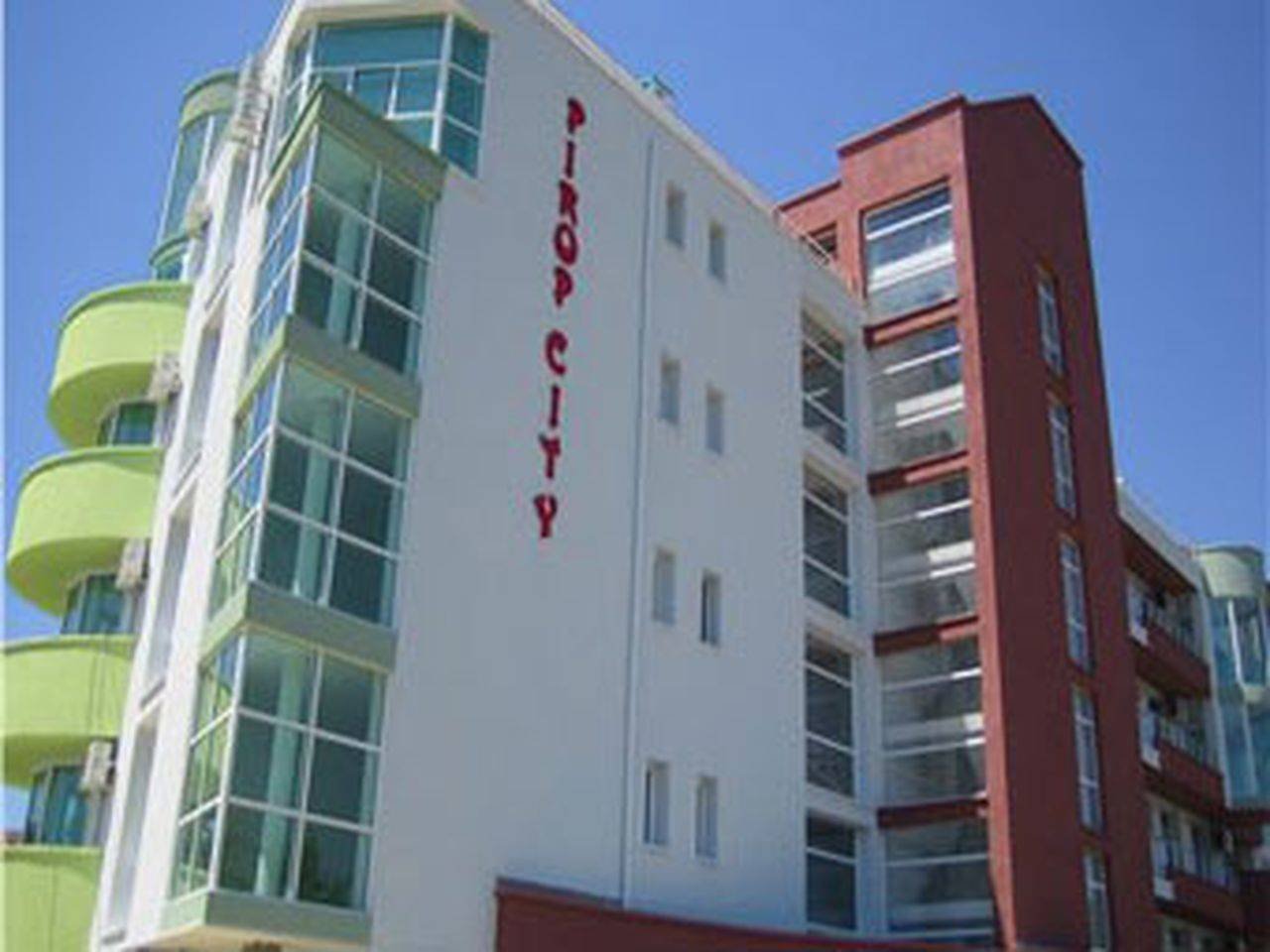 Appartamento con due camere nel complesso Pirop City, Sonnenstrand, Bulgaria