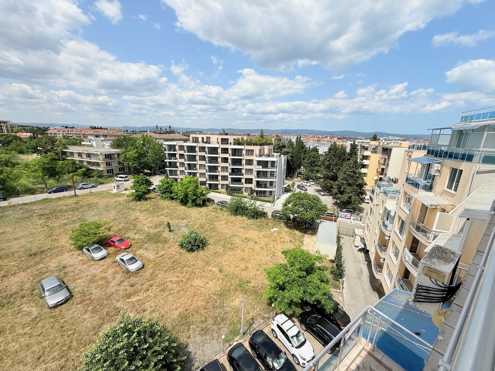 Studio con vista sulle montagne nel complesso „Oasis“ a Ravda, Bulgaria