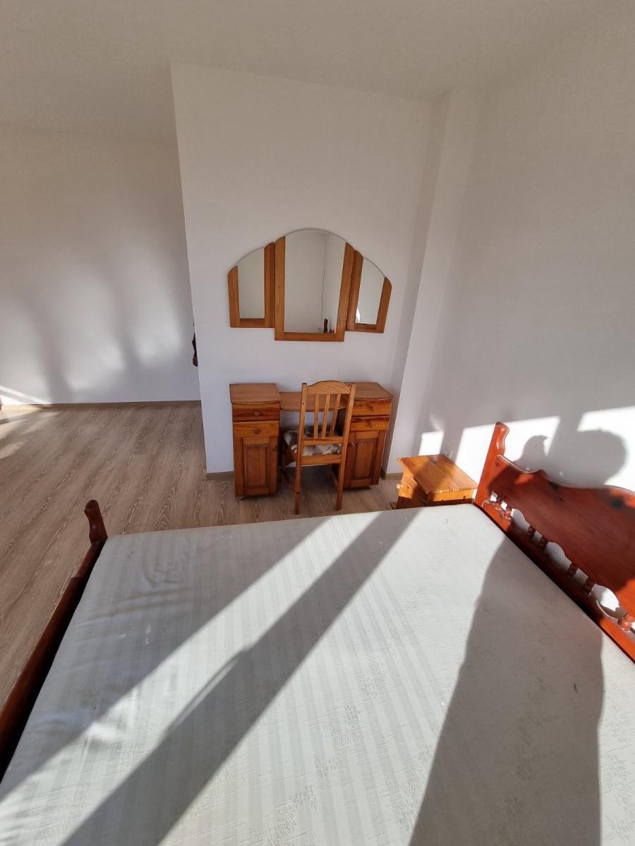 Ampio monolocale con vista mare e balcone – a 200 metri dalla spiaggia di Ravda