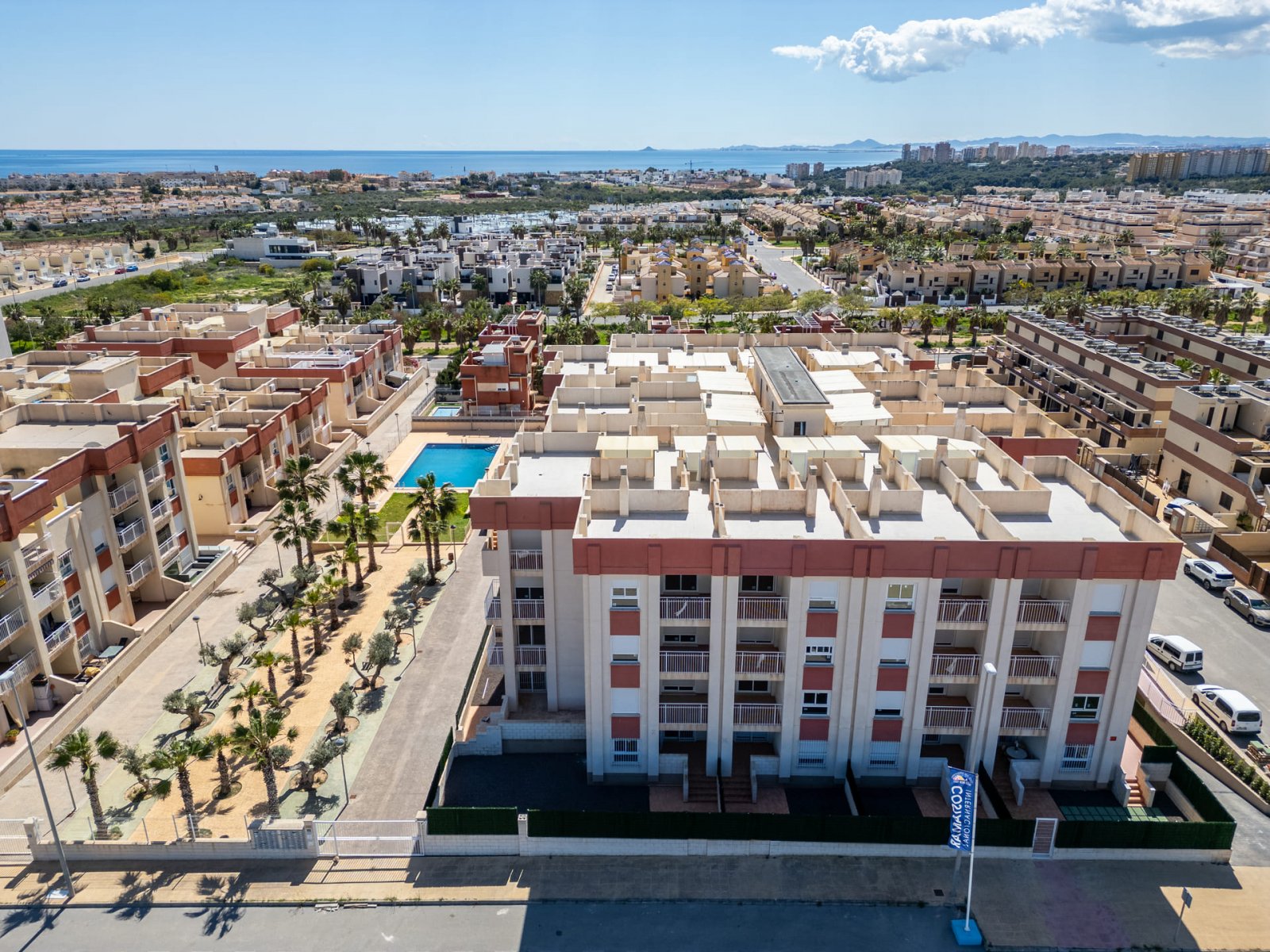 Moderne Apartments 2 km vom Meer entfernt, mit Pool und Garten, Orihuela