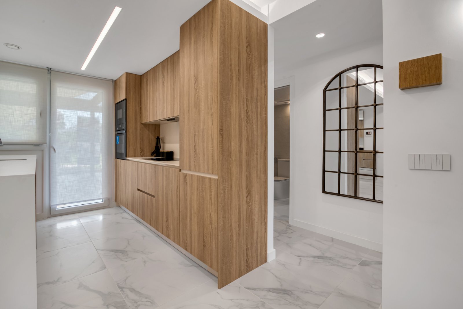 Luxuriöse Apartments 1 km vom Meer entfernt, mit Swimmingpool und Gartenanlage, Torrevieja