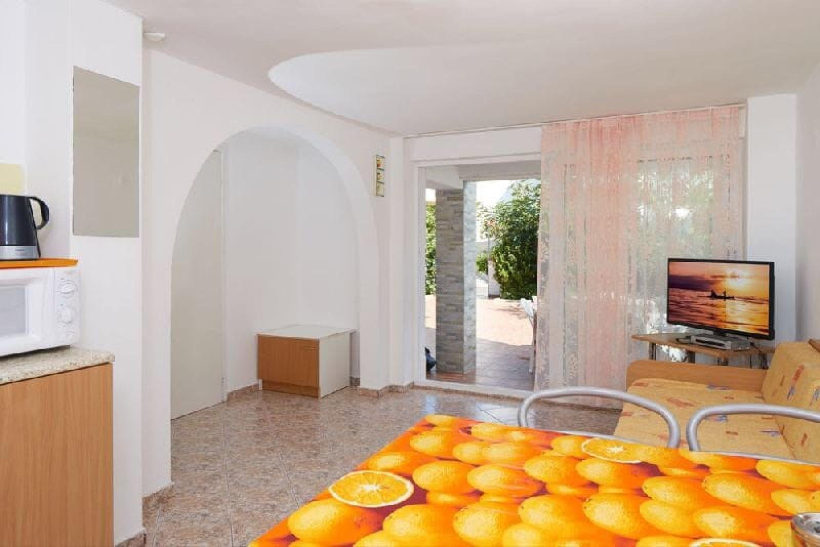 Gr. Sveti Vlas, villetta a schiera a 100 metri dal mare, senza spese condominiali