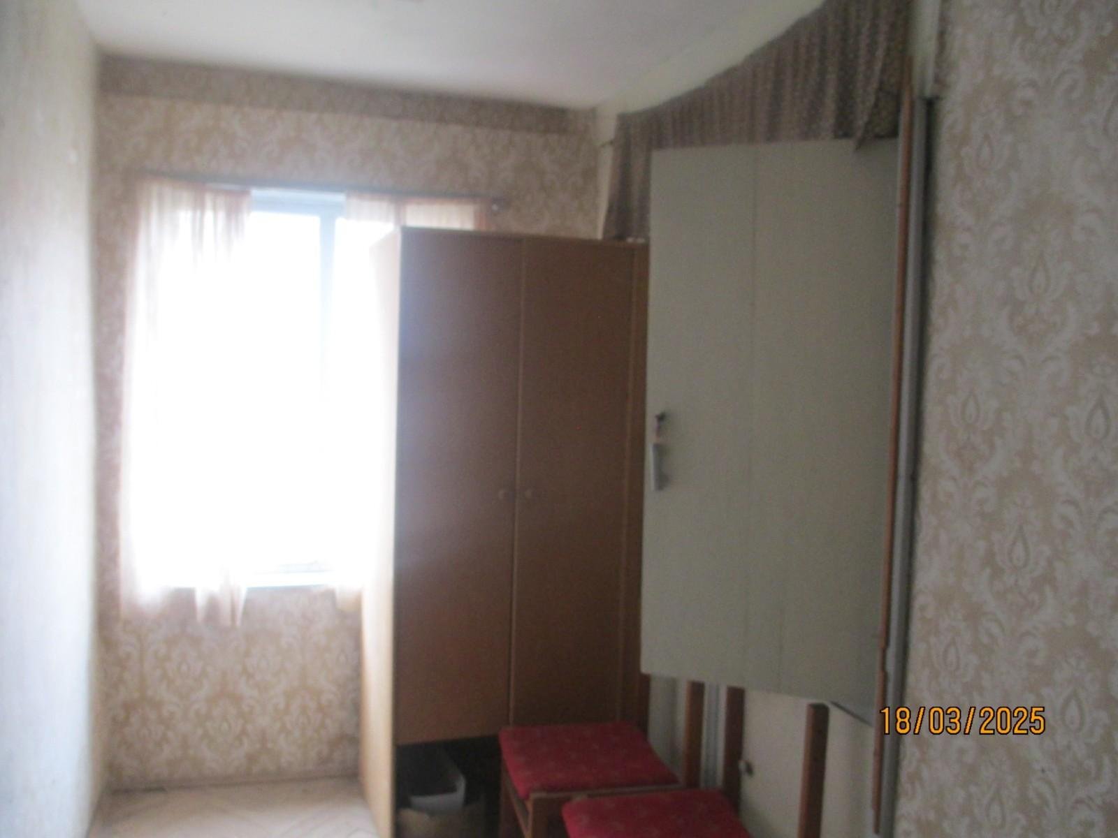 House with 300 m² Land Near the Center