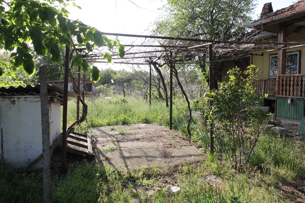 Terreno con vecchia casa a Goritsa, Bulgaria