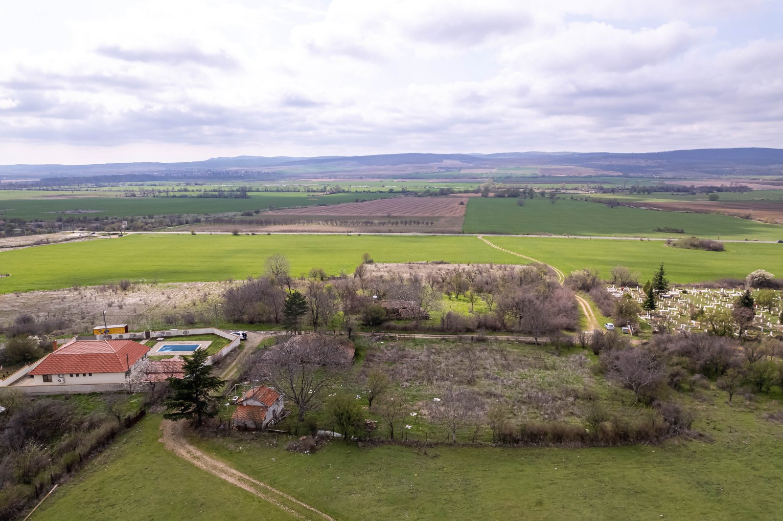 Terreno con vecchia casa a Goritsa, Bulgaria