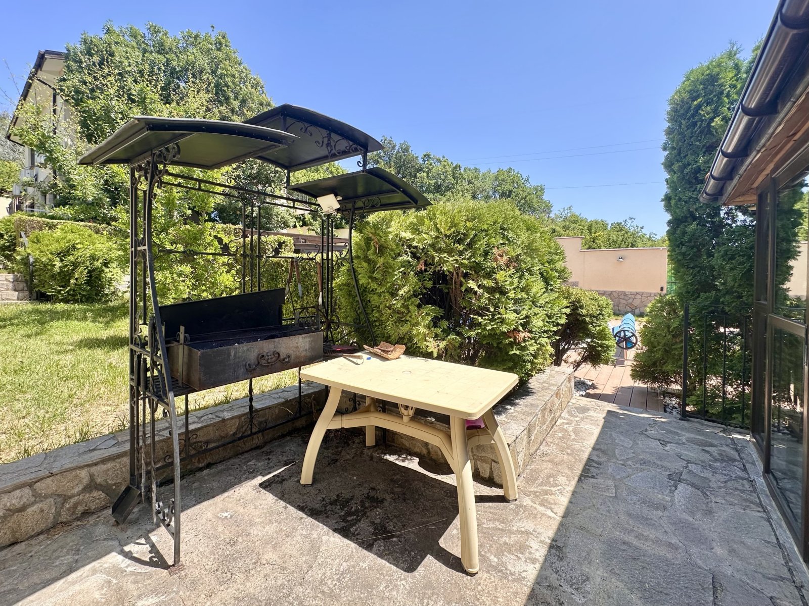 Casa unifamiliare con garage, piscina e vista sul mare a Kosharitsa, Bulgaria