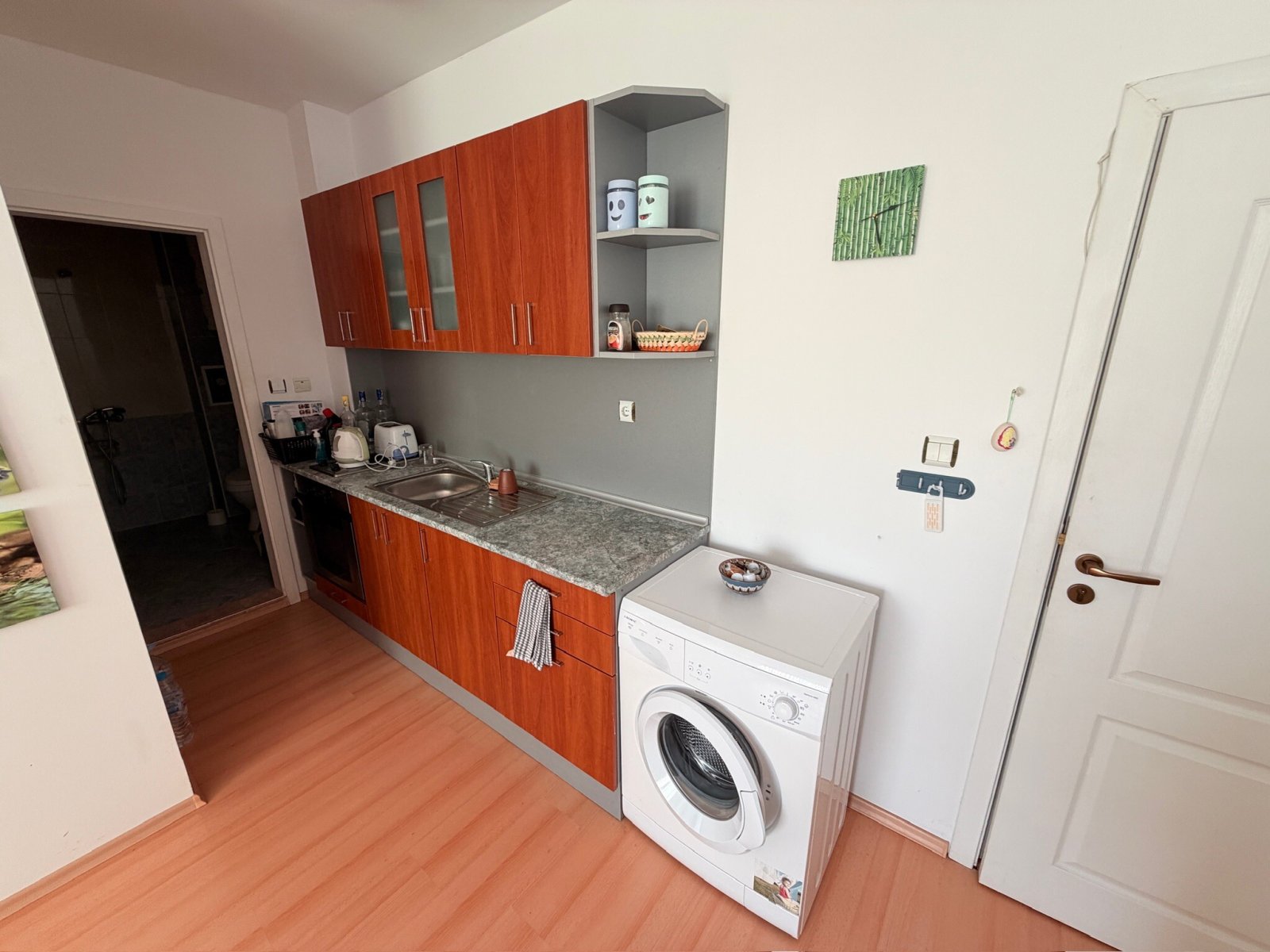 Appartamento con due camere e vista sulla piscina nel complesso Sunny Day 5, Sunny Beach, Bulgaria