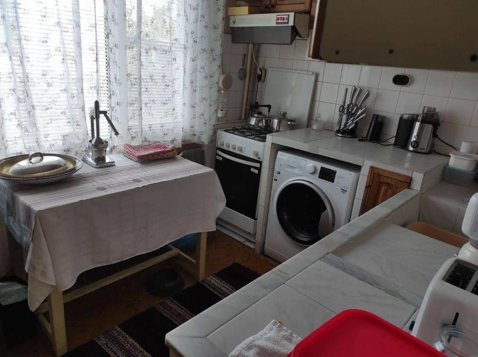 Ampia casa su più livelli con giardino a General Toshevo | 300 m² | €115.500