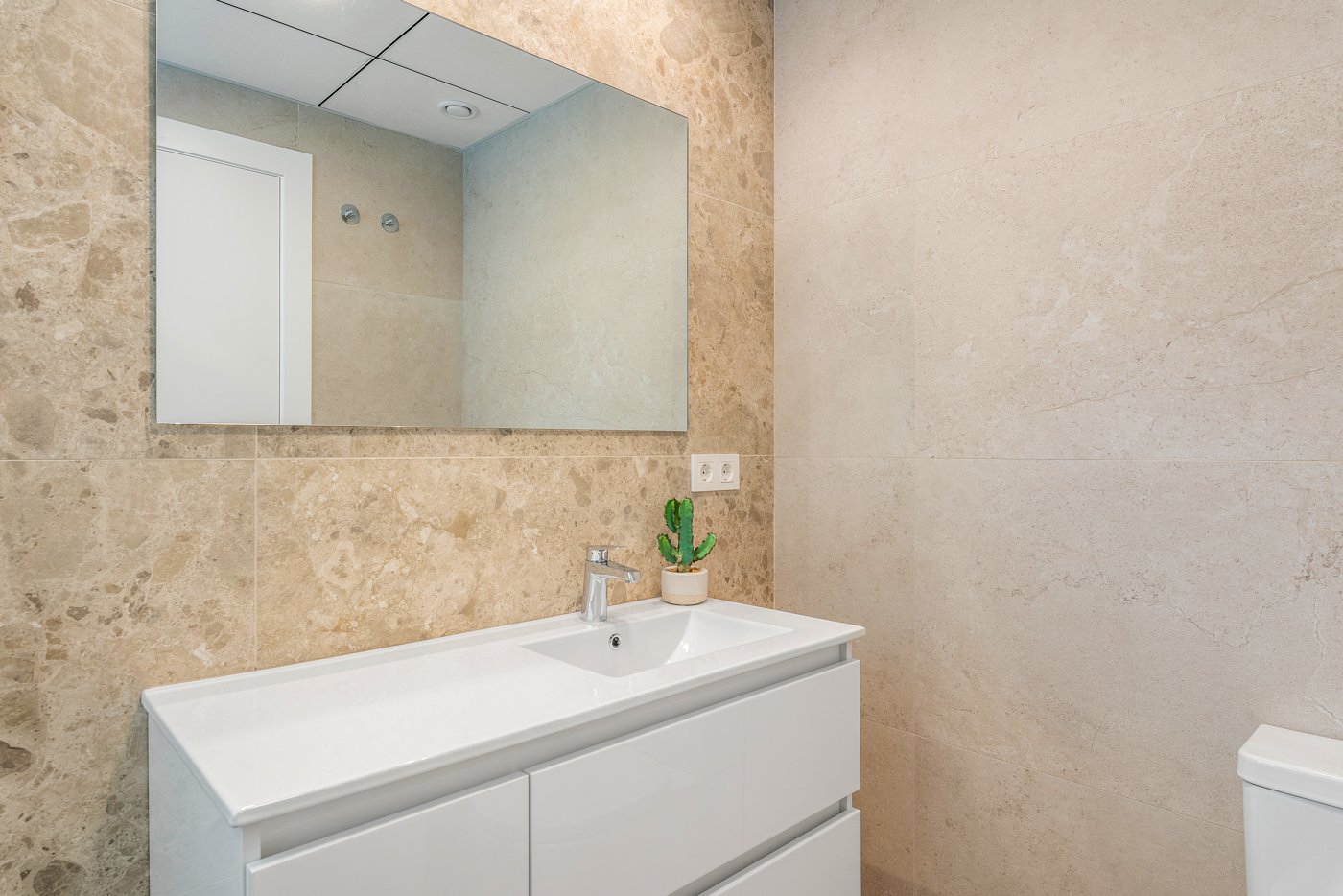 Luxusvillen mit privatem Pool, 1 km vom Meer entfernt, Los Alcázares