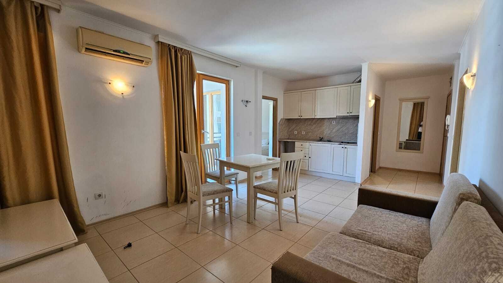 Appartamenti Tria con diverse camere da letto, appartamenti a tre vani, Sonnenstrand, Bulgaria