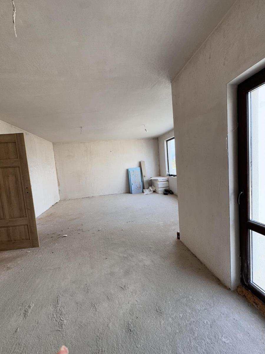 Nuova Casa Moderna con Terrazza Panoramica a Kamenar | 174 m² | €200.025