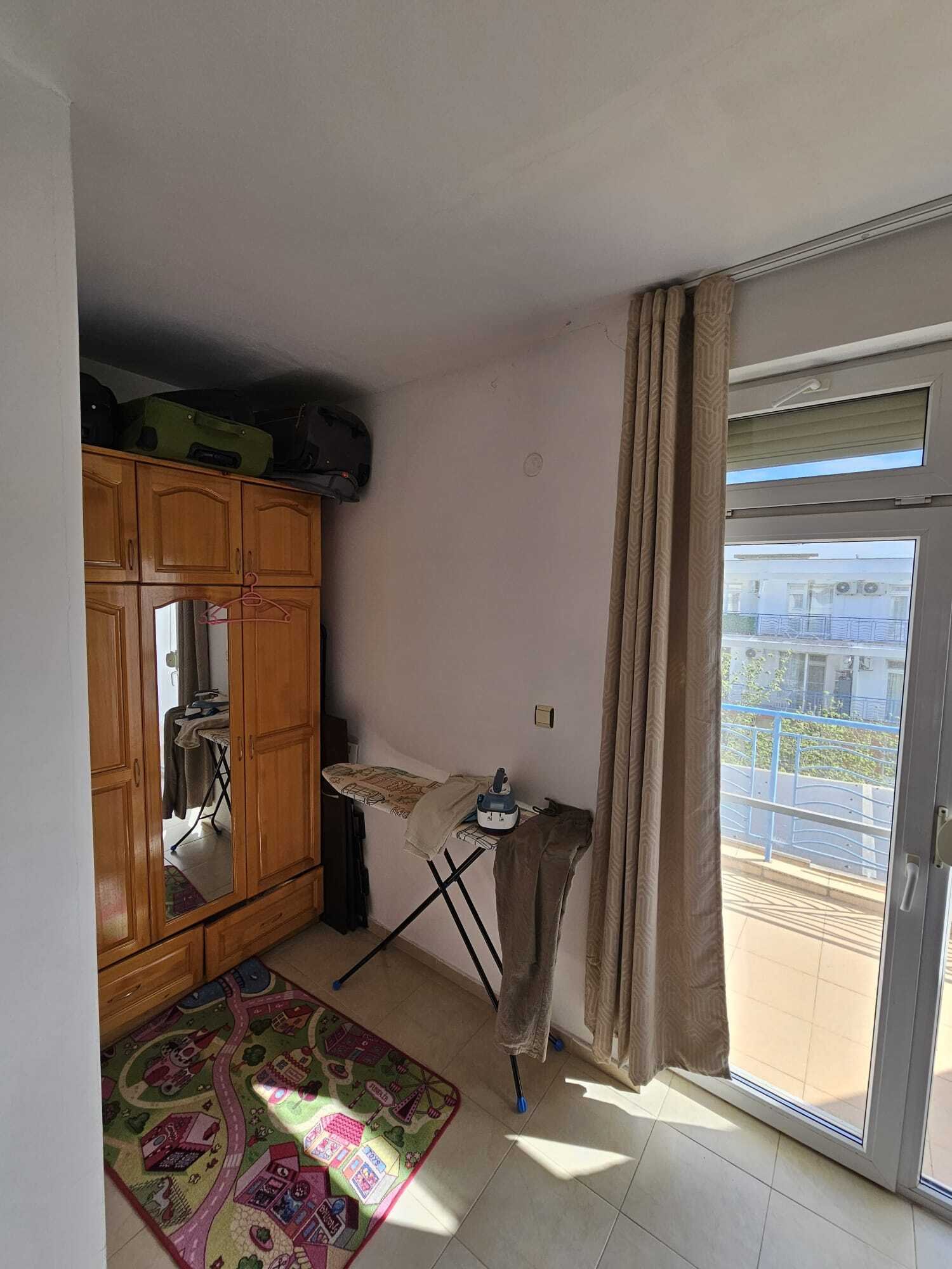 Appartamento su due piani con 4 camere e 146 m² nel centro di Sunny Beach
