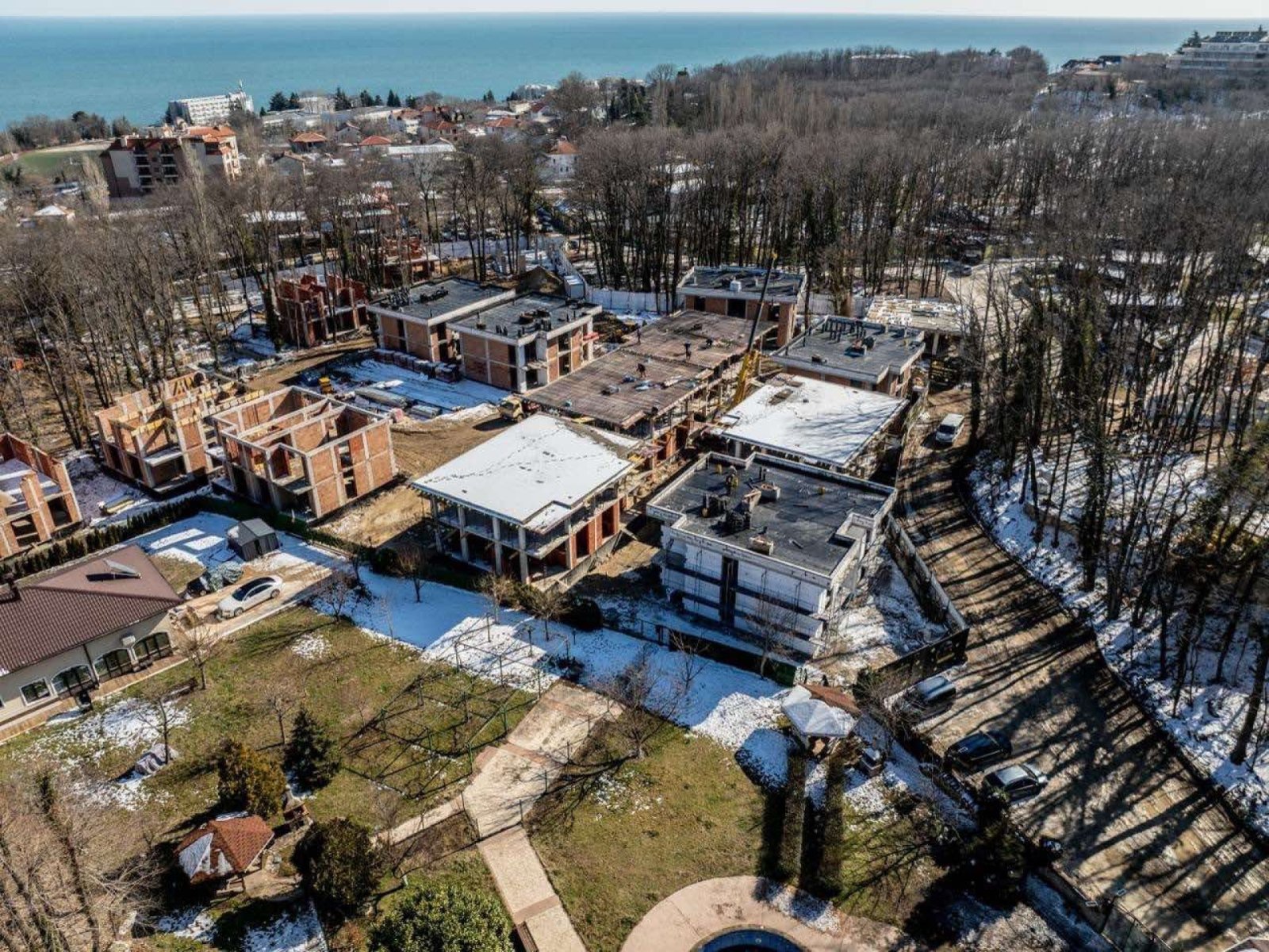 Appartamento con tre locali nel complesso Forest Club House a Varna