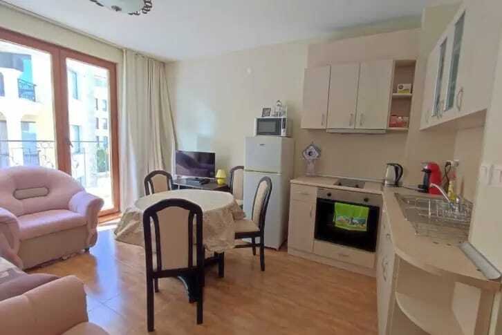 Appartamento con due camere da letto con vista mare nel complesso Royal Bay 1 a Sveti Vlas, Bulgaria