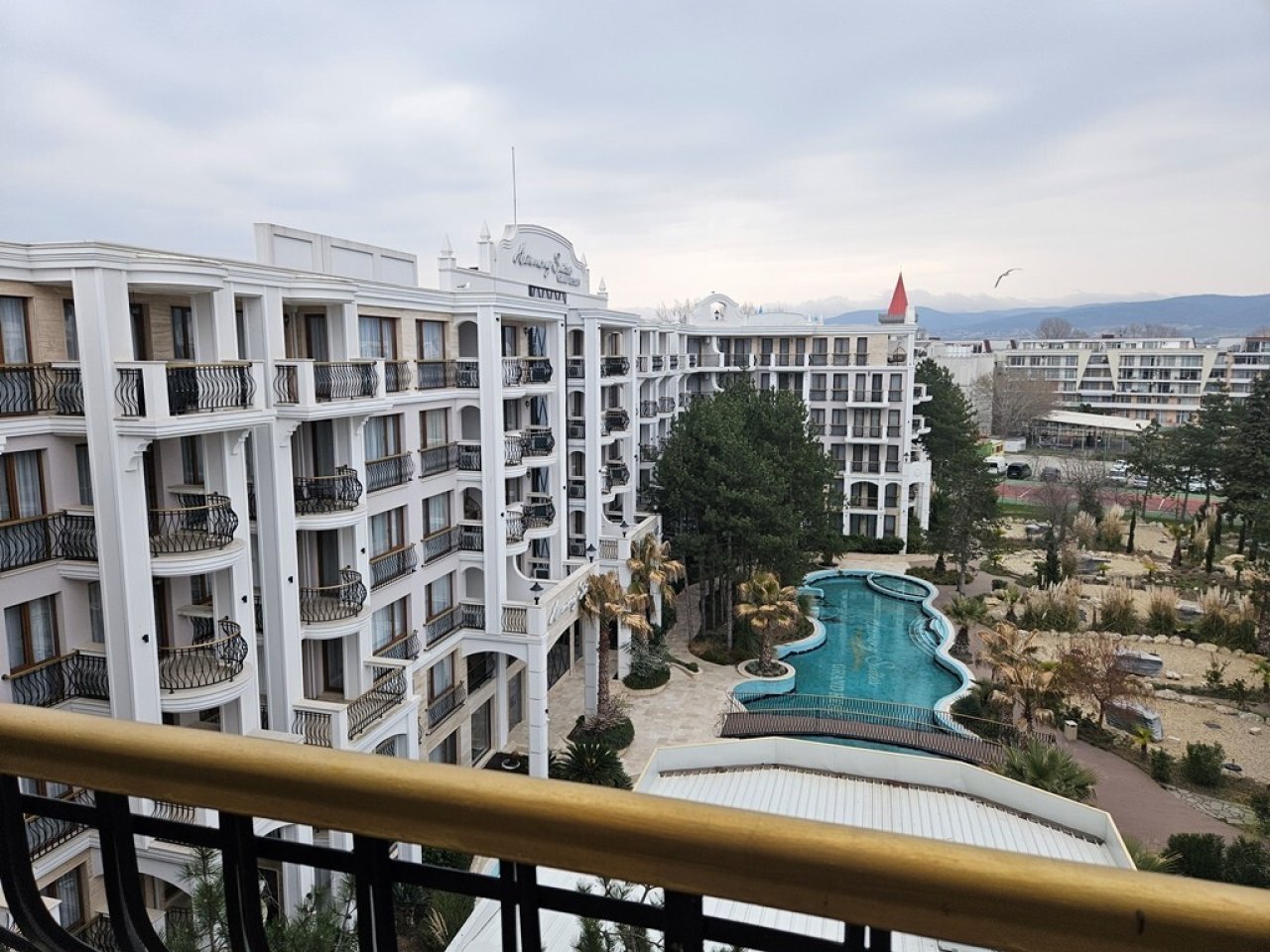 sunny-beach-bulgaria-1-bedroom-apartment-harmony-suites-14-qGJnNUI8UyMz9Rmo