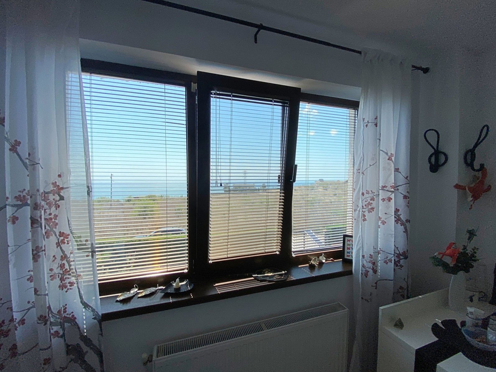 Villa con grande giardino, piscina e vista mare a Bojurets, Bulgaria