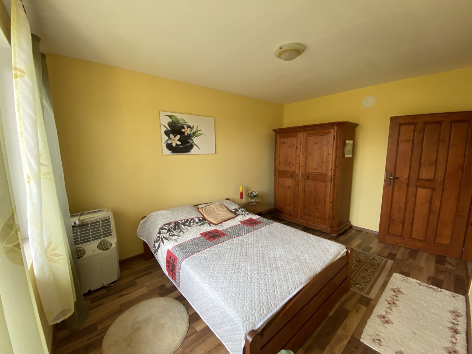 Casa unifamiliare con piscina e giardino nel villaggio di Slaveevo Dobrich Bulgaria