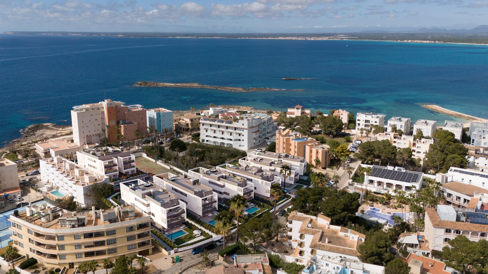 Elegantes Strandapartment mit Terrasse in Colonia de Sant Jordi, Mallorca