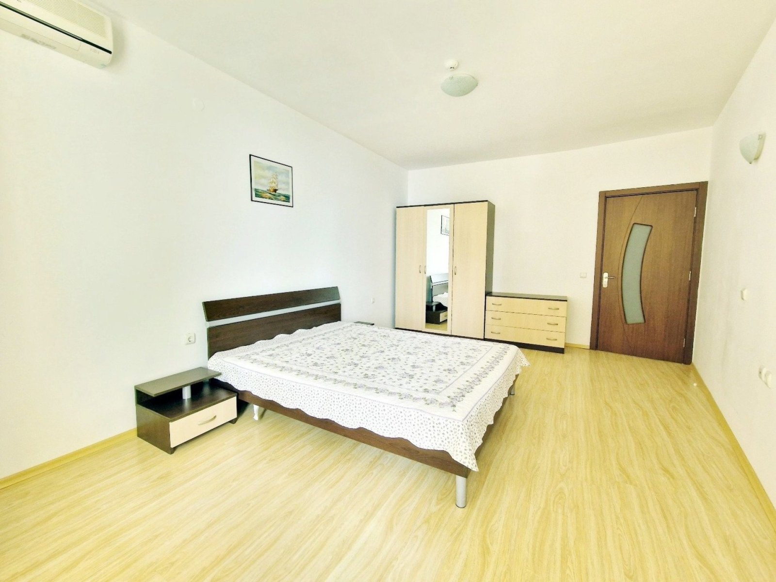 Appartamento di 3 stanze con vista mare, due bagni, direttamente sulla spiaggia – complesso Silver Beach, Byala, Bulgaria