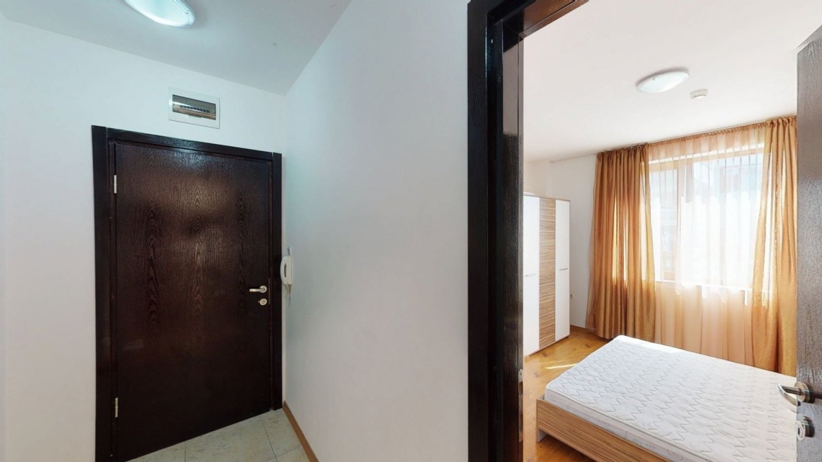 Ampio appartamento con due camere da letto e vista mare nel complesso Robinson Beach, Bulgaria.