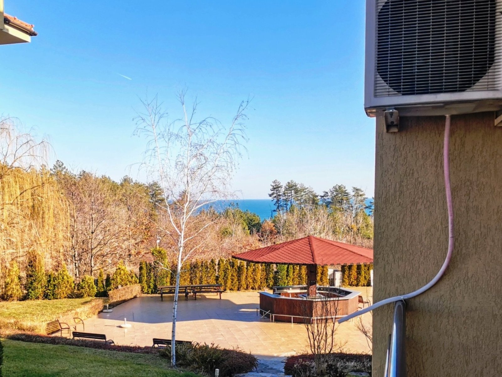 Elegante monolocale con vista mare, a soli 150 m dalla spiaggia — Obzor / Byala, complesso Pines Beach, Bulgaria