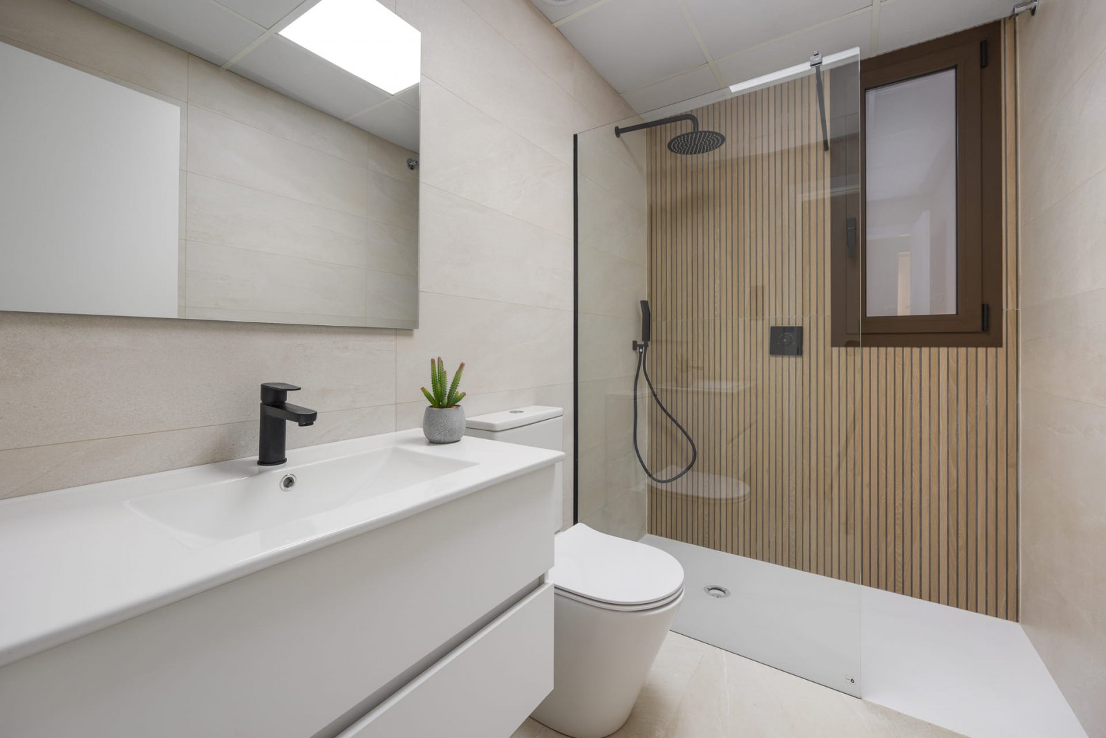 Moderne Apartments in unmittelbarer Nähe zum Golfplatz und 1 km vom Meer entfernt, Los Alcázares