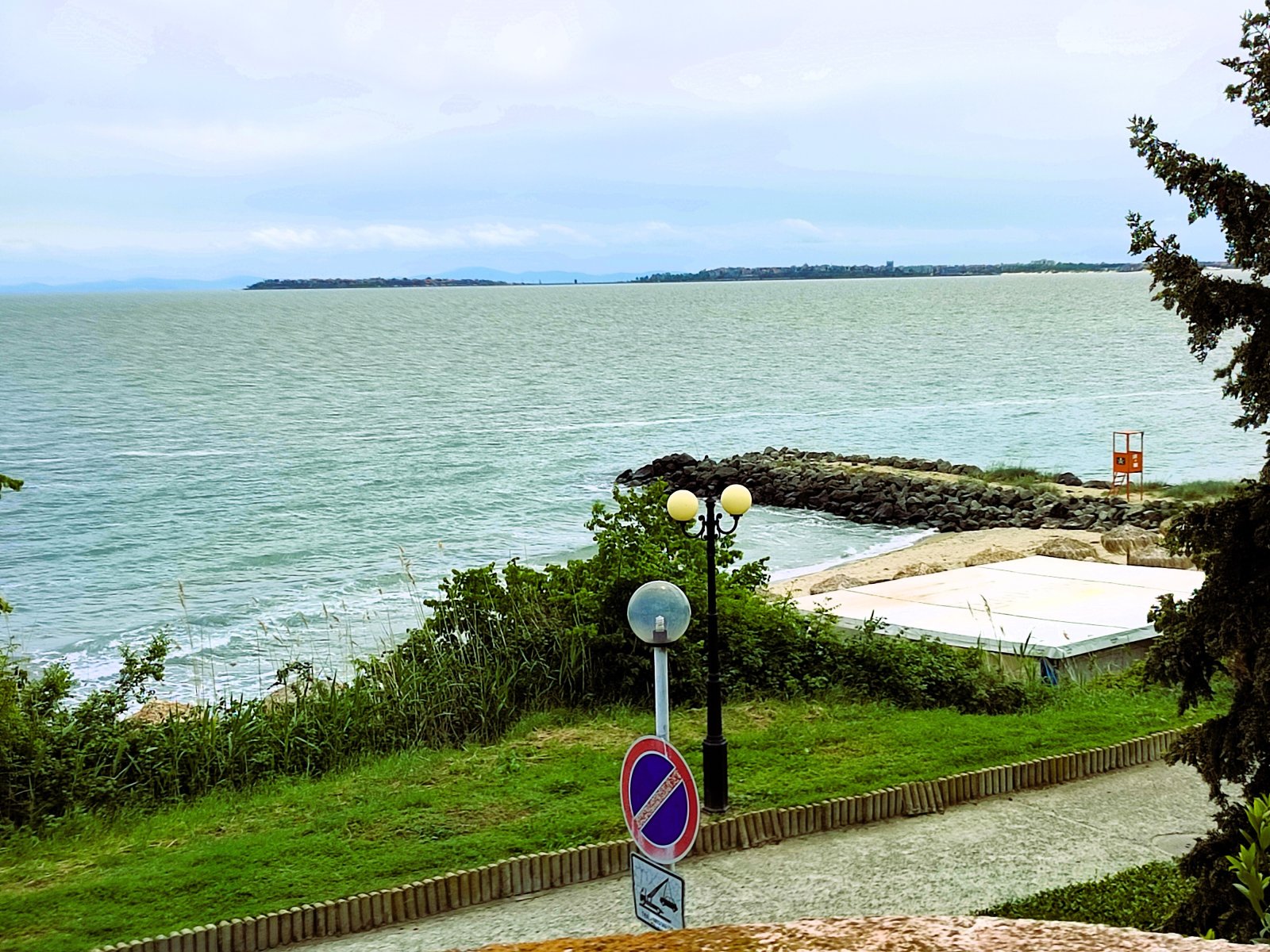 Casa unifamiliare con accesso diretto al mare a Sveti Vlas, Bulgaria