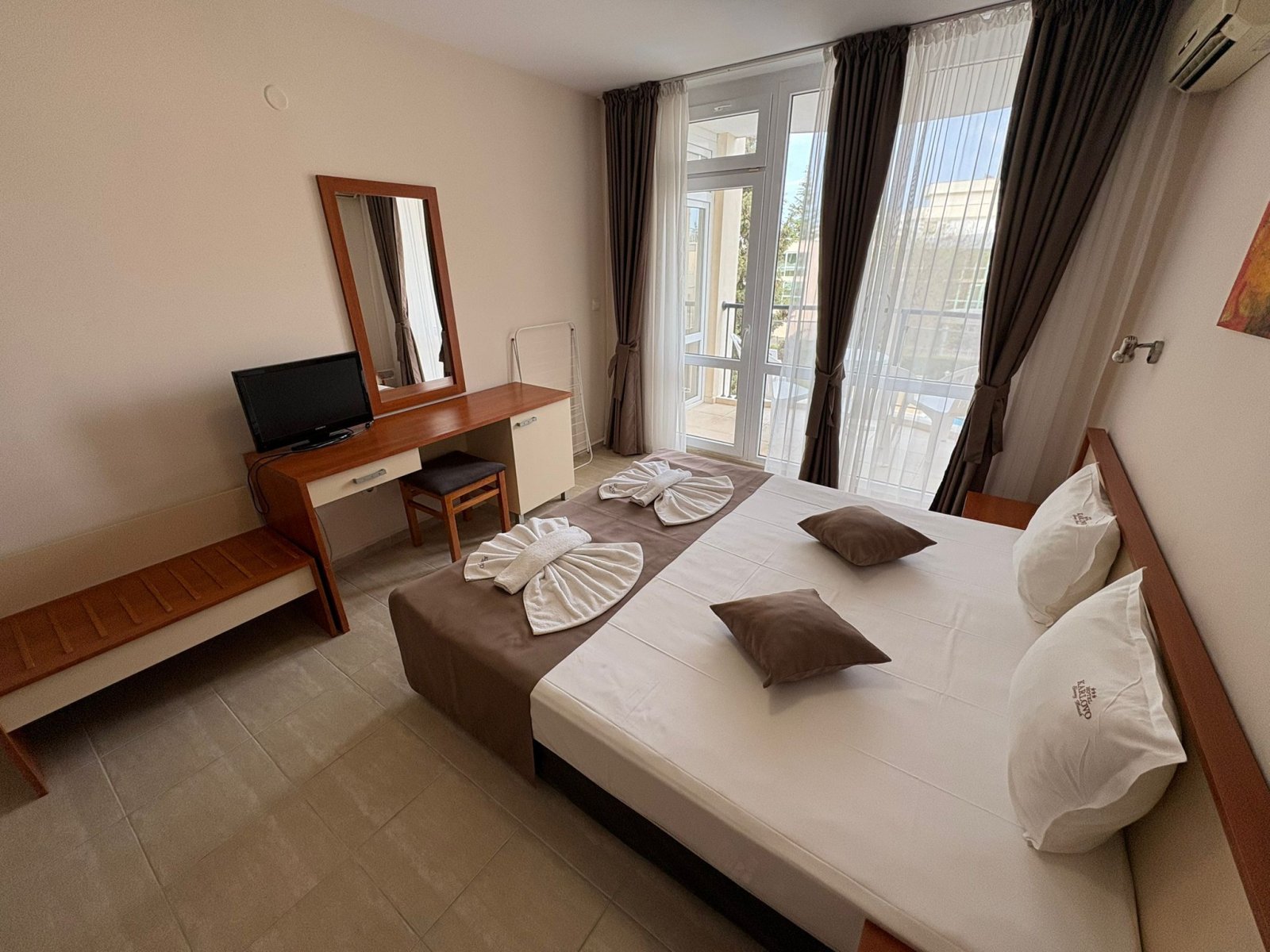 Appartamento con 3 camere nel complesso Karlovo Sonnenstrand in Bulgaria