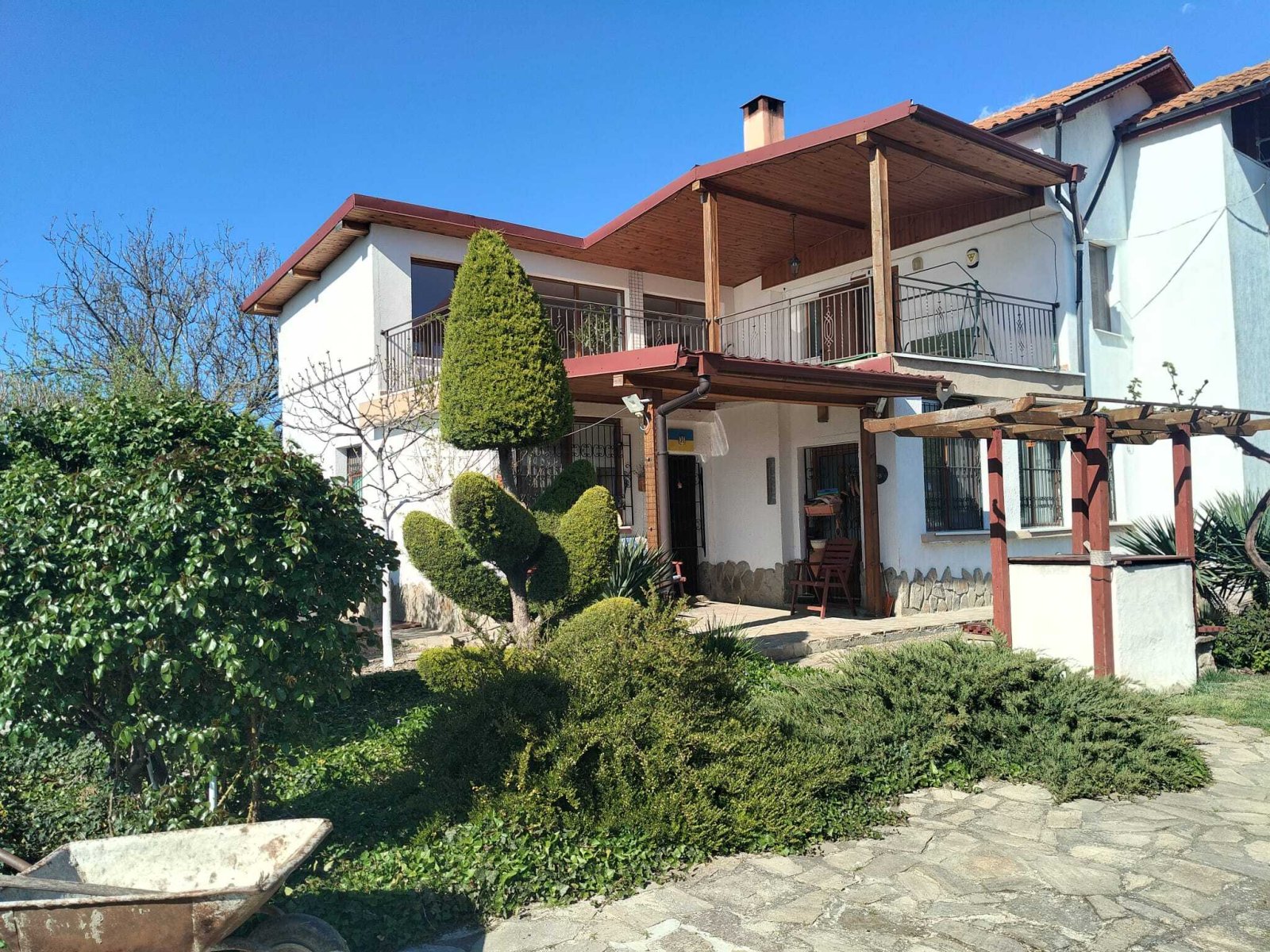 Orizare: Bella casa con giardino e cucina estiva nella regione di Orizare, Burgas, Bulgaria. 