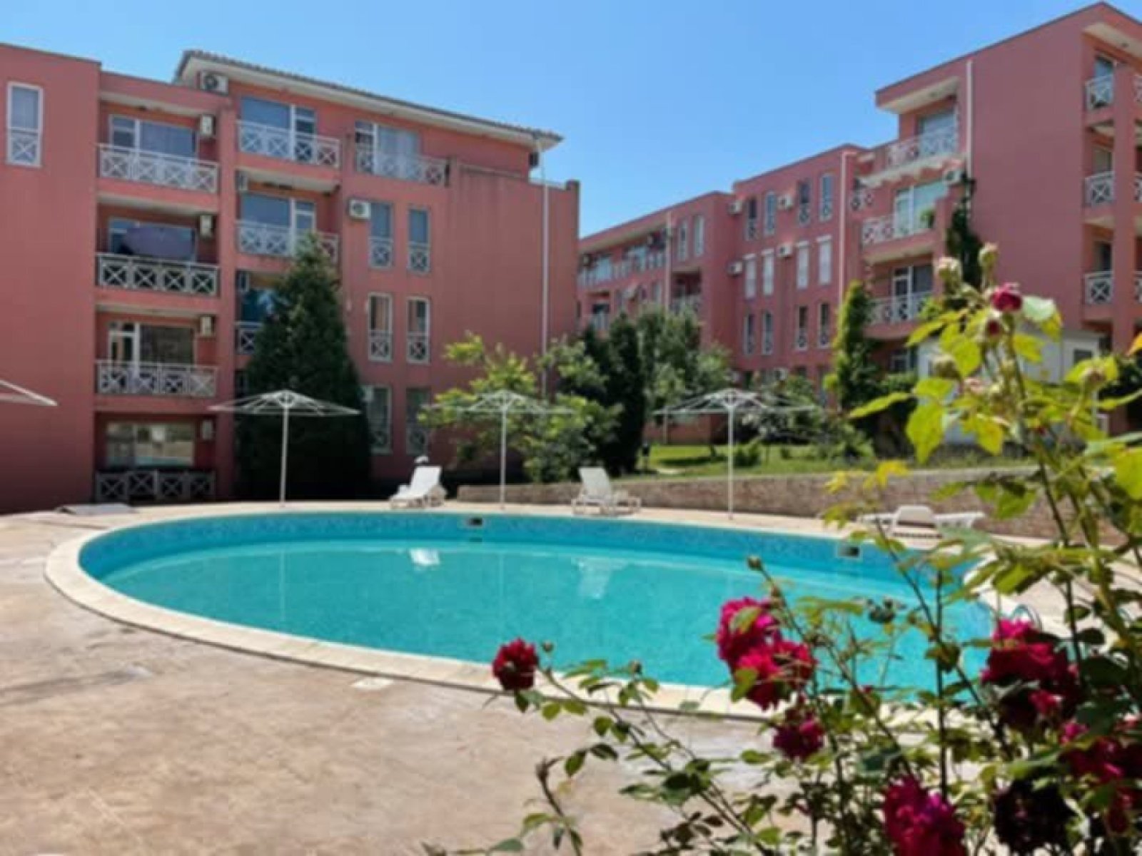 Studio nella residenza chiusa 