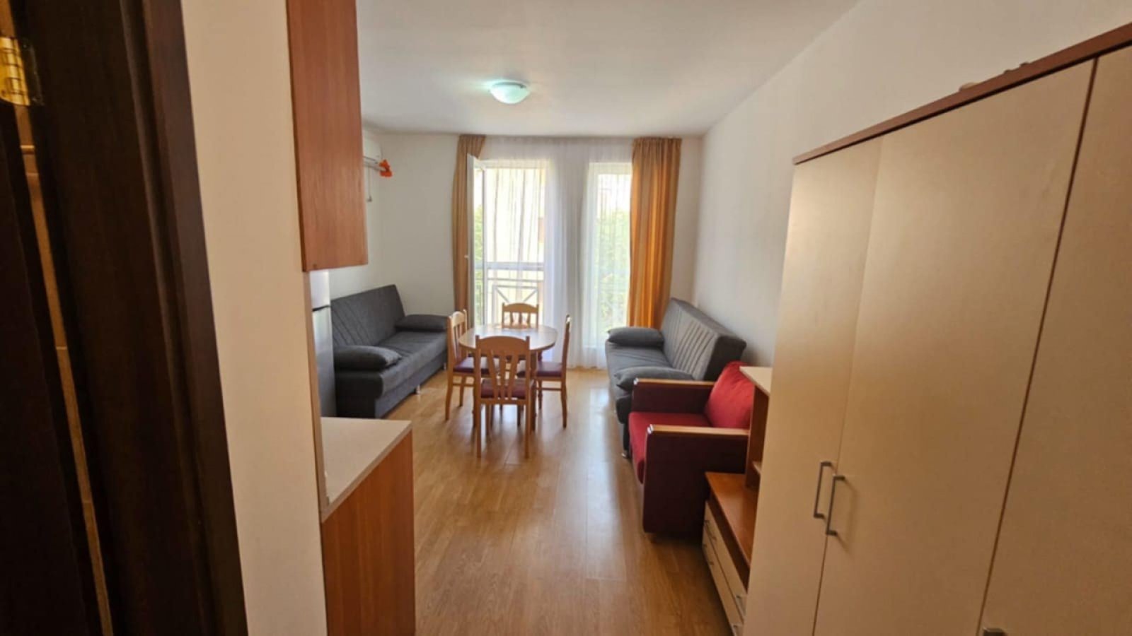 Studio nella residenza chiusa 