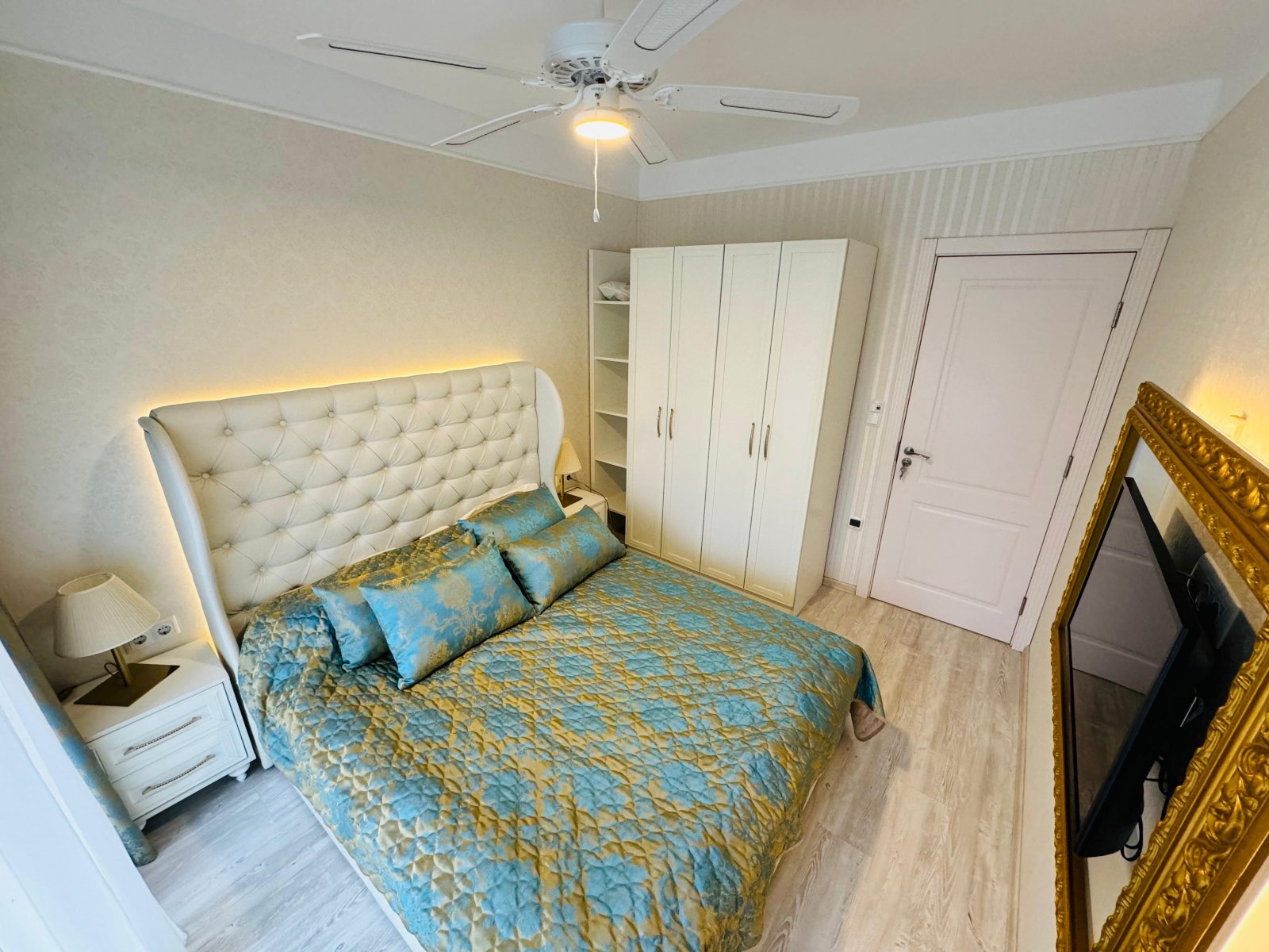 Möbliertes Ein-Zimmer-Apartment im Harmony Suites Komplex, Sunny Beach