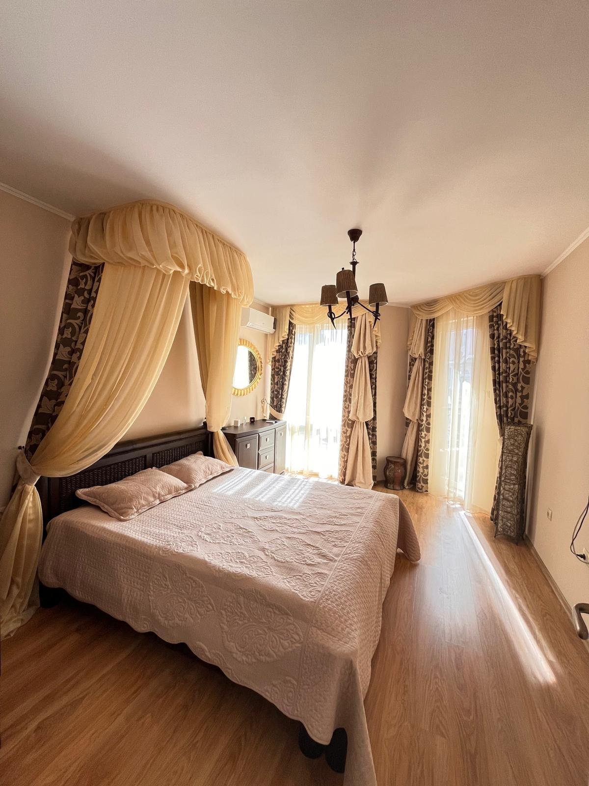 Appartamento con 3 stanze nel Izida Palace, Sunny Beach, Bulgaria
