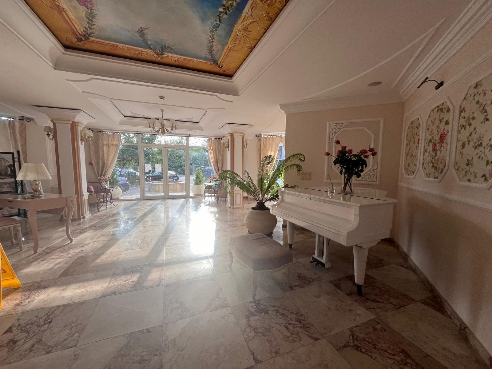 Appartamento con 3 stanze nel Izida Palace, Sunny Beach, Bulgaria