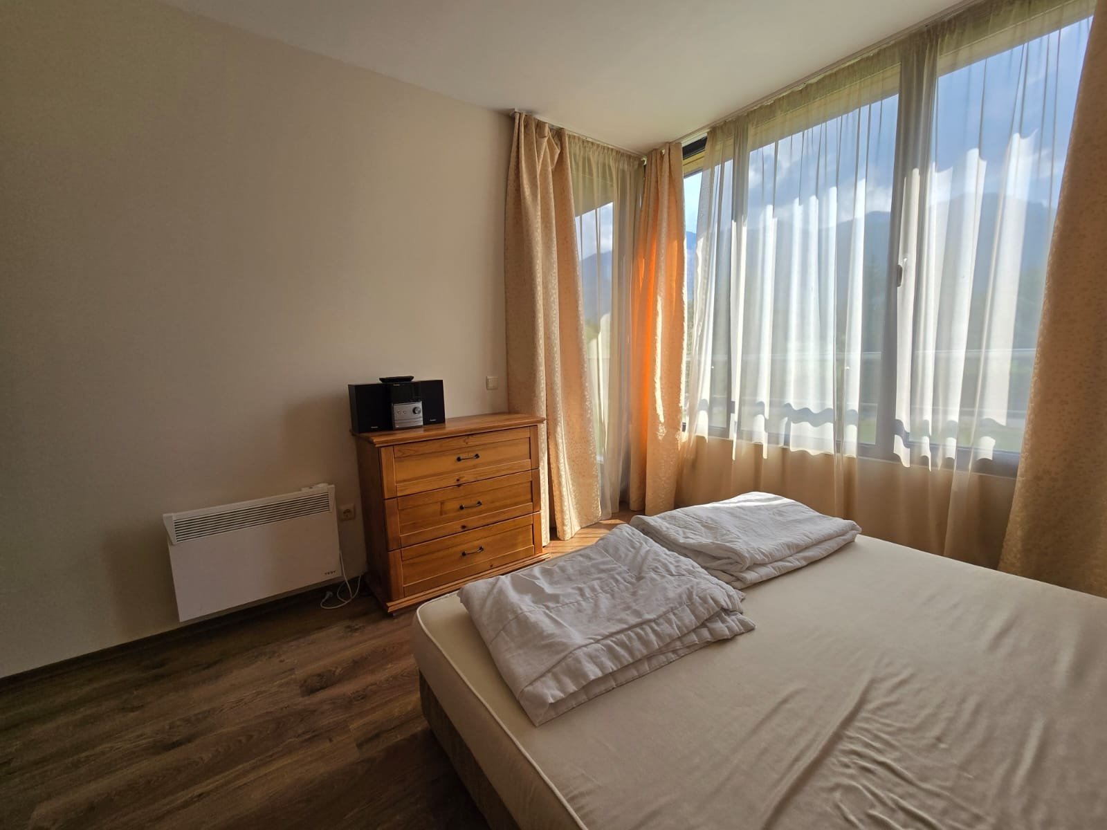 Geräumiges Dreizimmerapartment mit Bergblick im Luxuskomplex Cornelia Boutique & SPA, Bansko