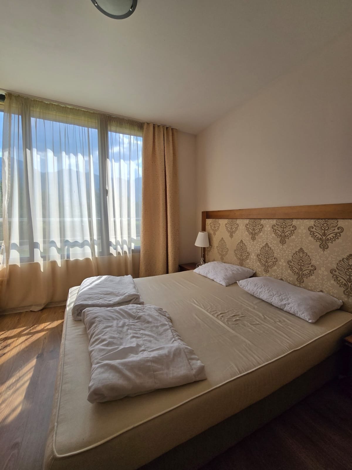 Geräumiges Dreizimmerapartment mit Bergblick im Luxuskomplex Cornelia Boutique & SPA, Bansko