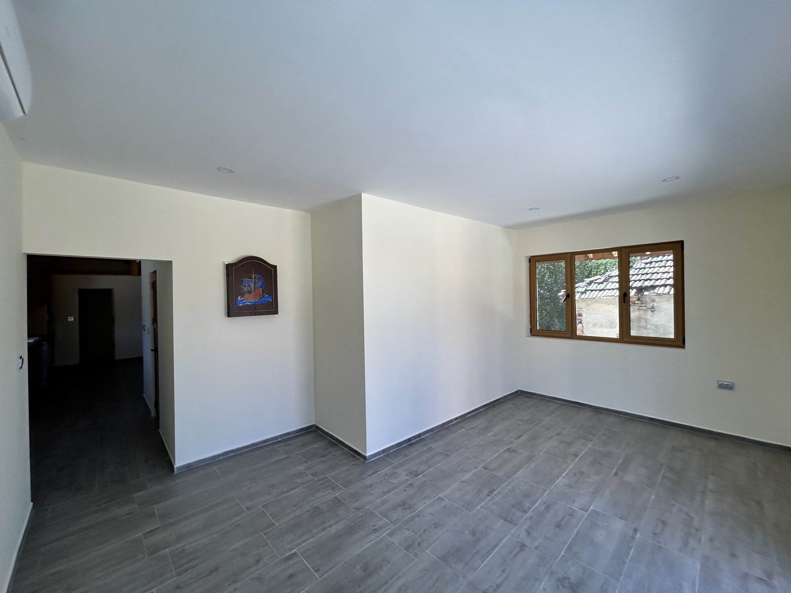 Neubauhaus in Gurkovo, in der Nähe von Balchik und dem Meer
