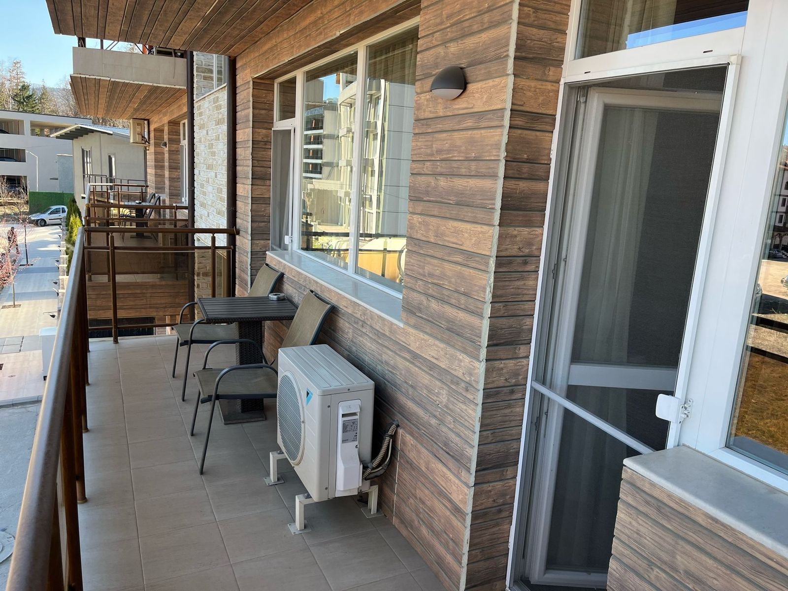 Ich verkaufe eine möblierte 2-Zimmer-Wohnung in Velingrad, Bezirk Ladzhene.
