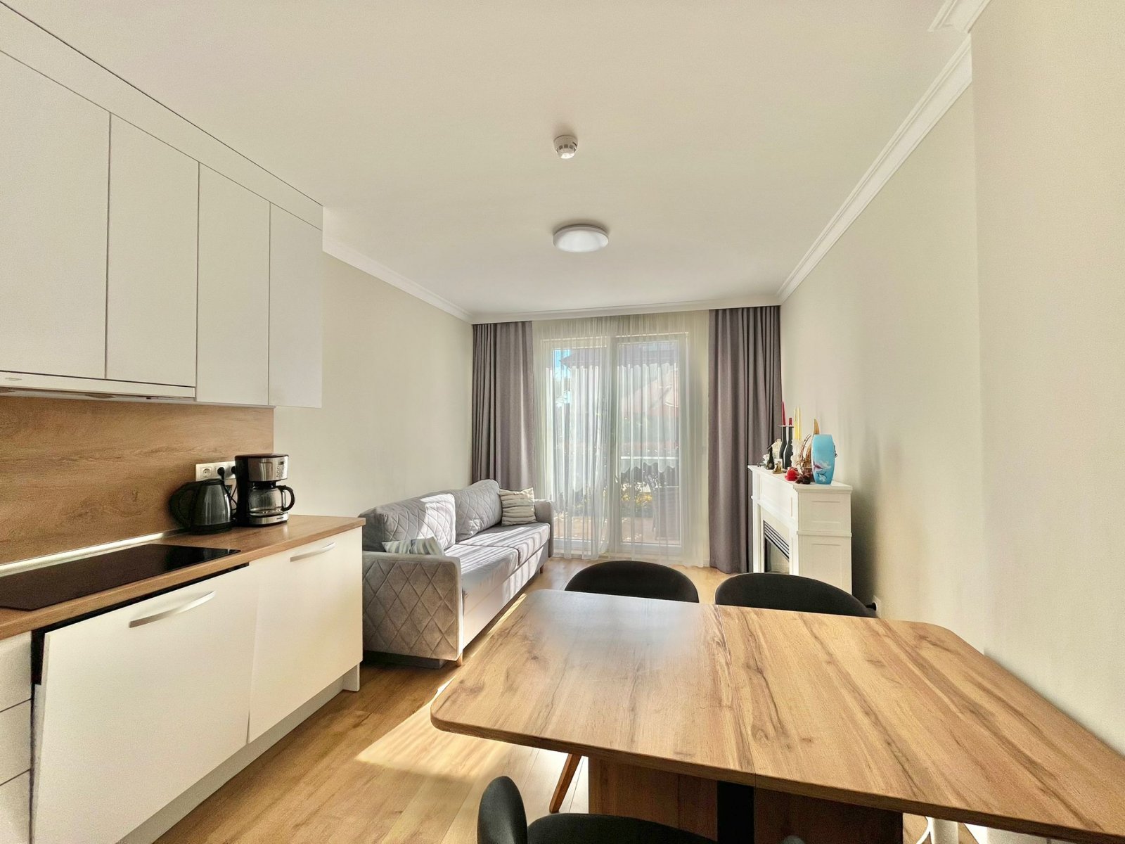 Luxuriöse Maisonette-Wohnung im Neubau in Ravda!