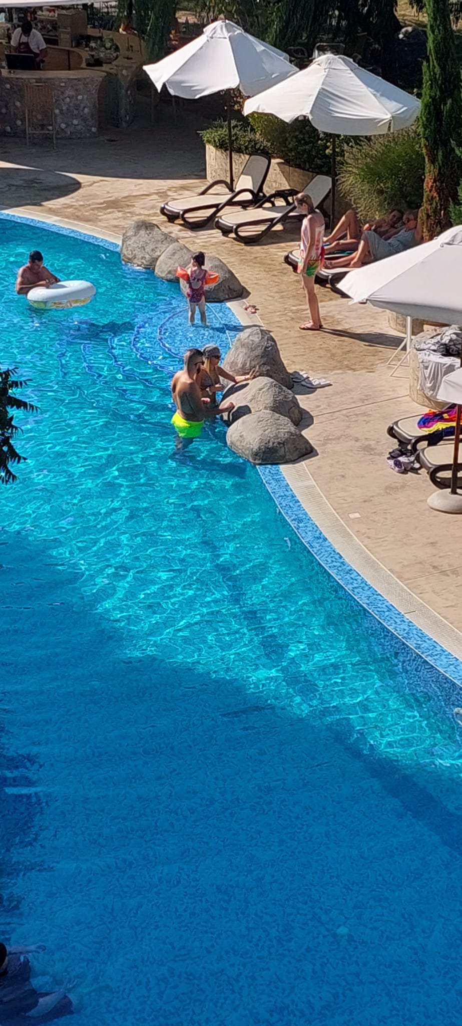 Wunderschönes, luxuriöses Apartment mit drei Schlafzimmern im Harmony Suites Grand Resort, Sunny Beach
