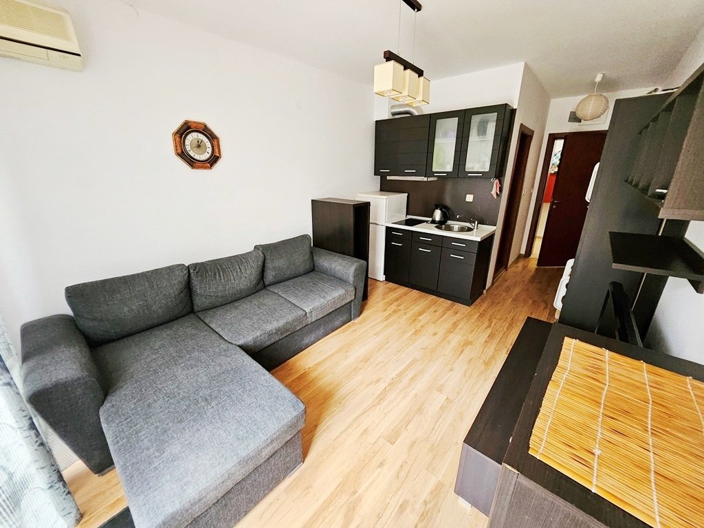 Accogliente monolocale in Siana 4 con accesso alla piscina